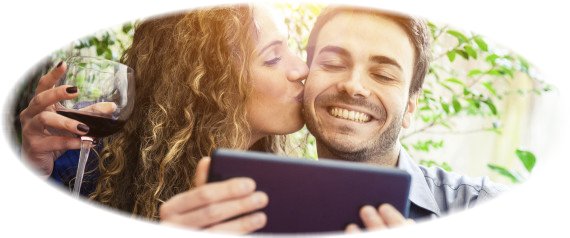 Romantic statuses on Facebook article cover